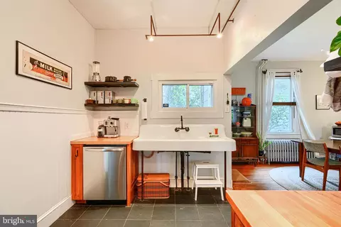 Kitchen - 5316 Catalpha Rd, Baltimore, MD 21214 photo 4 of 4