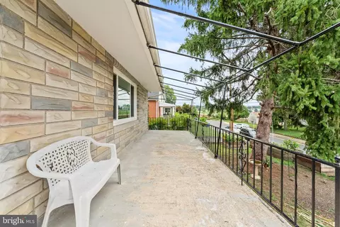 4206 Diller Ave, Baltimore, MD 21206 photo 4