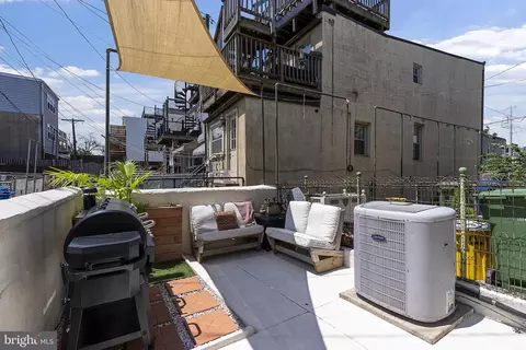 Exterior - 1431 E Clement St, Baltimore, MD 21230 photo 2 of 6
