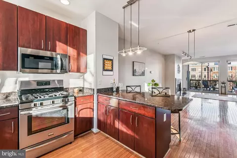 Kitchen - 1011 Covington St, Baltimore, MD 21230 photo 5 of 6