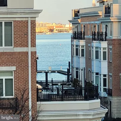 View/Area - 1011 Covington St, Baltimore, MD 21230 photo 1 of 7