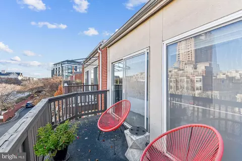 Exterior - 1011 Covington St, Baltimore, MD 21230 photo 5 of 16