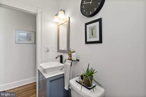 602 W 33rd St, Baltimore, MD 21211 photo 42