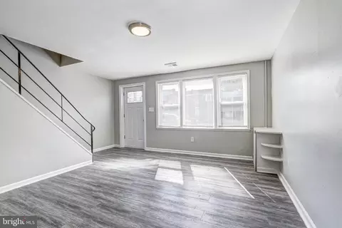 Living - 3025 Huron St, Baltimore, MD 21230 photo 3 of 5
