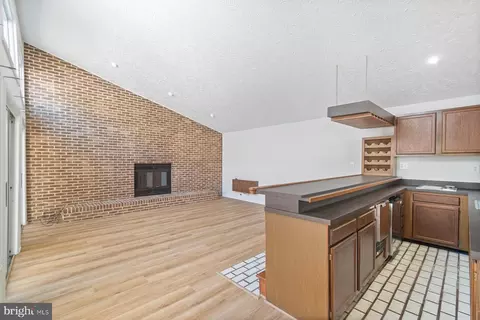 5300 Wabash Ave, Baltimore, MD 21215 photo 7
