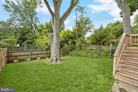 Exterior - 207 E Melrose Ave, Baltimore, MD 21212 photo 7 of 13