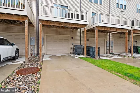 229 S Macon St, Baltimore, MD 21224 photo 33