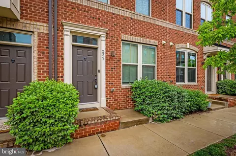 229 S Macon St, Baltimore, MD 21224 photo 3