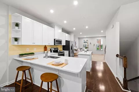 229 S Macon St, Baltimore, MD 21224 photo 15
