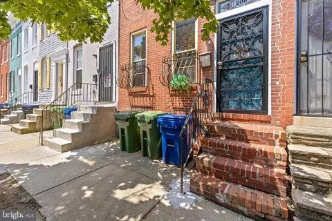 Exterior - 206 S Gilmor St, Baltimore, MD 21223 photo 2 of 2
