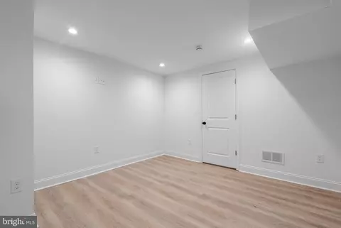 1143 Myrtle Ave, Baltimore, MD 21201 photo 30