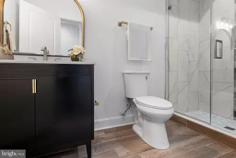 1143 Myrtle Ave, Baltimore, MD 21201 photo 12