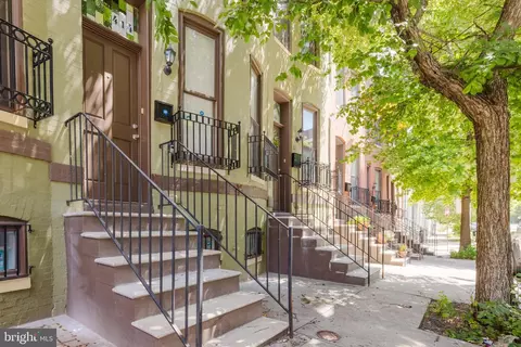 414 E Oliver St, Baltimore, MD 21202