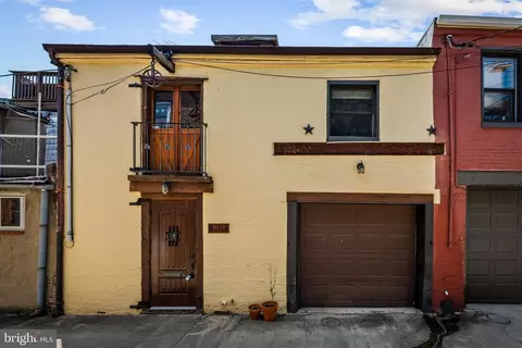 202 S 1 S Castle St, Baltimore, MD 21231