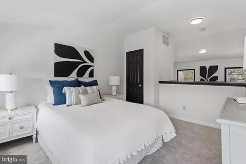 1822 E Lombard St, Baltimore, MD 21231 photo 27