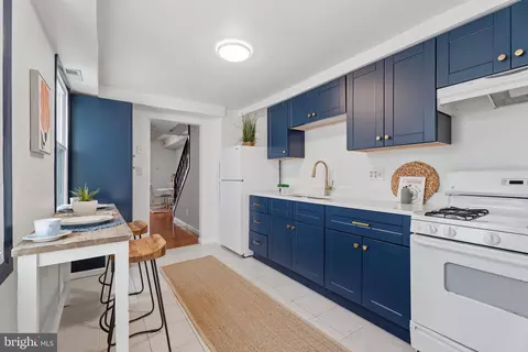 1822 E Lombard St, Baltimore, MD 21231 photo 12