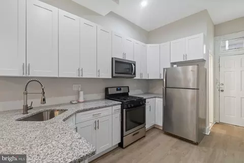 2312 Edgemont Ave, Baltimore, MD 21217 photo 11