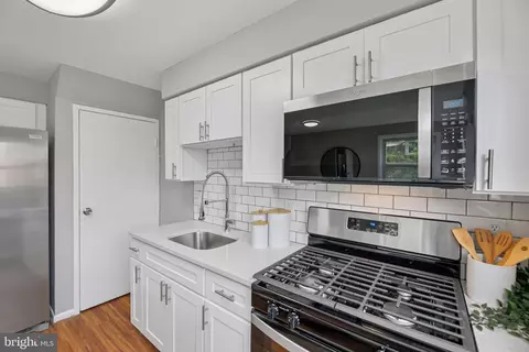 4213 Doris Ave, Baltimore, MD 21225 photo 12