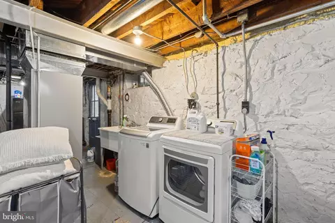 Other - 502 Nottingham Rd, Baltimore, MD 21229 photo 6 of 9