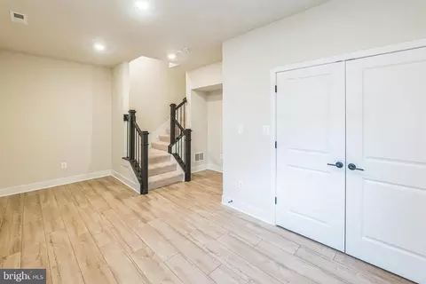 4225 Laplata Ave, Baltimore, MD 21211 photo 11