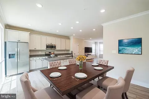 4225 Laplata Ave, Baltimore, MD 21211 photo 15
