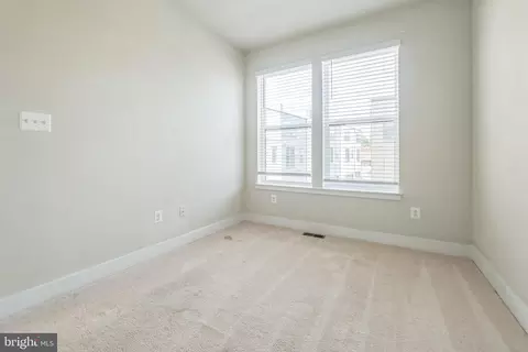4225 Laplata Ave, Baltimore, MD 21211 photo 41
