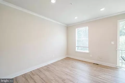 4225 Laplata Ave, Baltimore, MD 21211 photo 23