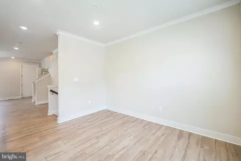 4225 Laplata Ave, Baltimore, MD 21211 photo 24
