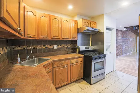 Kitchen - 337 Scott St, Baltimore, MD 21230 photo 2 of 3