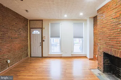 Living - 337 Scott St, Baltimore, MD 21230 photo 5 of 6