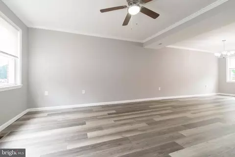 Living - 4015 Granite Ave, Baltimore, MD 21206 photo 1 of 2