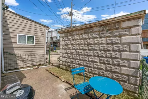 Exterior - 718 E 36th St, Baltimore, MD 21218 photo 2 of 6