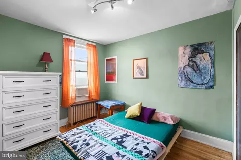 Bedroom - 718 E 36th St, Baltimore, MD 21218 photo 5 of 6