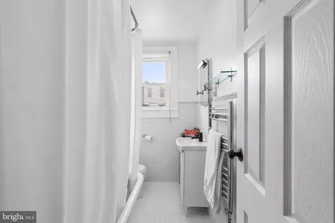 Bath - 718 E 36th St, Baltimore, MD 21218 photo 1 of 1