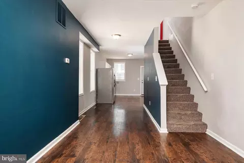 Entry Way - 200 N Rose St, Baltimore, MD 21224 photo 2 of 10