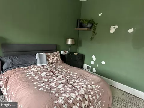 Bedroom - 707 E 37th St, Baltimore, MD 21218 photo 2 of 4