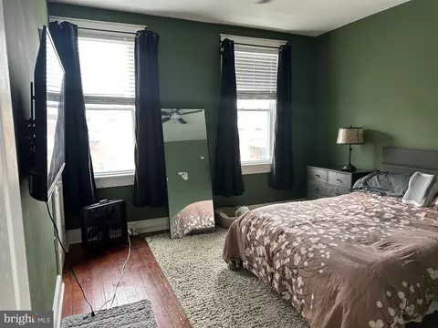 Bedroom - 707 E 37th St, Baltimore, MD 21218 photo 4 of 4