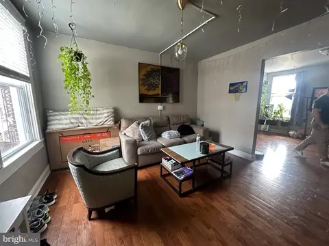 Living - 707 E 37th St, Baltimore, MD 21218 photo 1 of 2