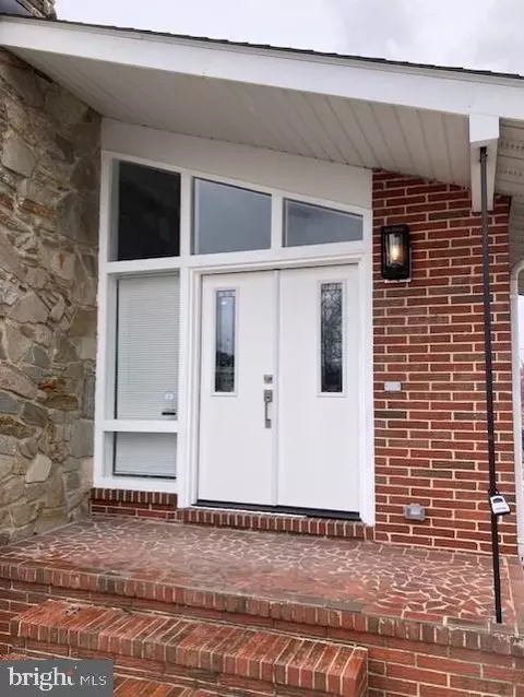 2800 Mohawk Ave, Baltimore, MD 21207 photo 2