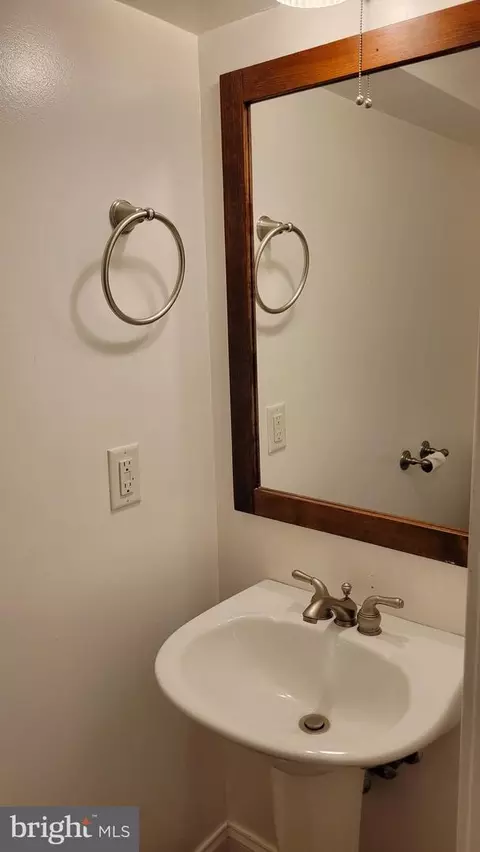 20 E Heath St, Baltimore, MD 21230 photo 30