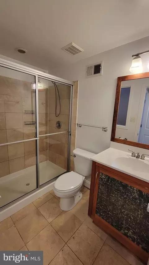 20 E Heath St, Baltimore, MD 21230 photo 18