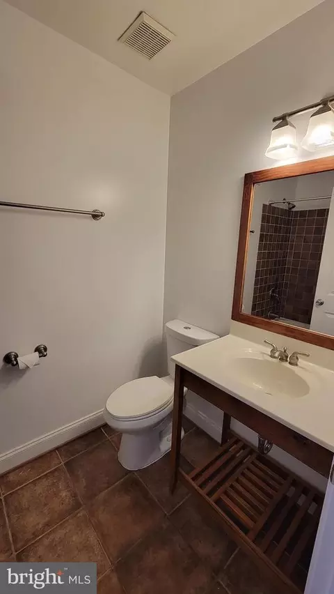 20 E Heath St, Baltimore, MD 21230 photo 24
