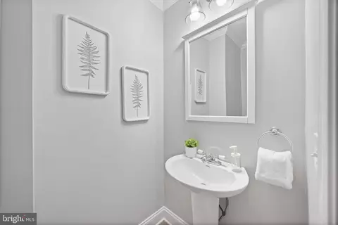 2916 E Baltimore St, Baltimore, MD 21224 photo 18