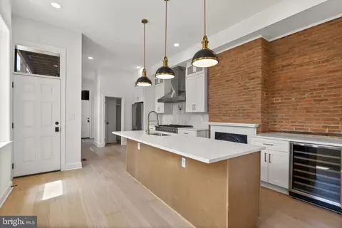 1228 S Hanover St, Baltimore, MD 21230