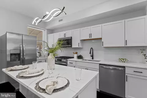 34 Decker Ave, Baltimore, MD 21224 photo 9