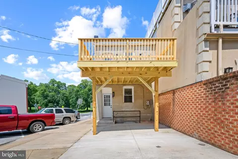 Exterior - 3001 Eastern Ave, Baltimore, MD 21224 photo 5 of 7
