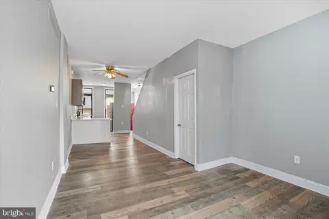 532 Laurens St, Baltimore, MD 21217 photo 9