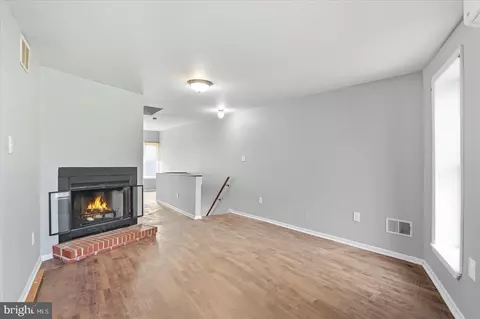 532 Laurens St, Baltimore, MD 21217 photo 19