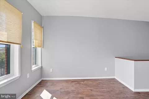 532 Laurens St, Baltimore, MD 21217 photo 23