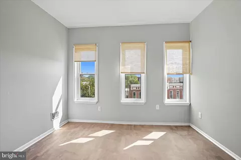 532 Laurens St, Baltimore, MD 21217 photo 21